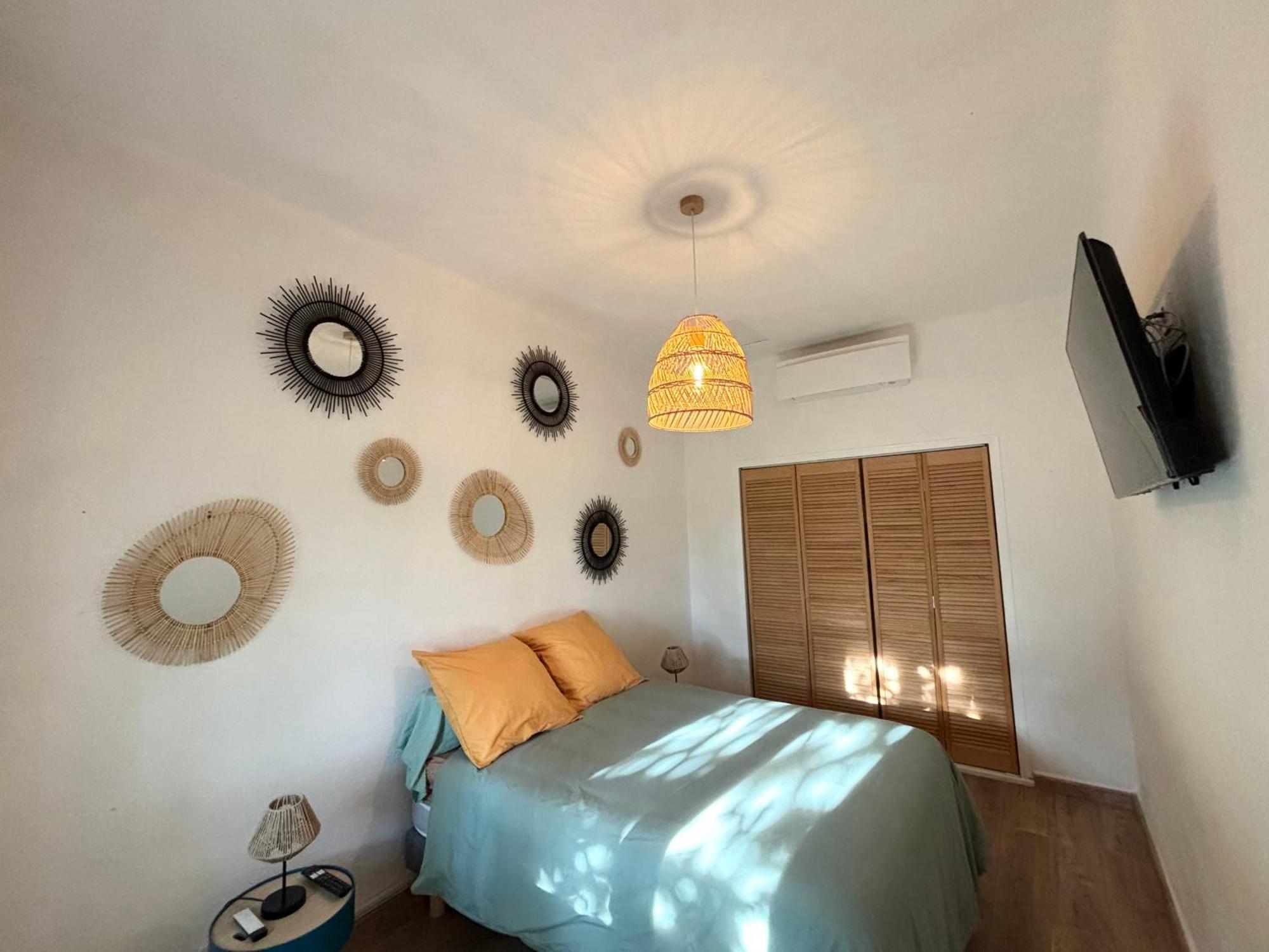 Appartement Eygalieres Avec Petit Jardin المظهر الخارجي الصورة